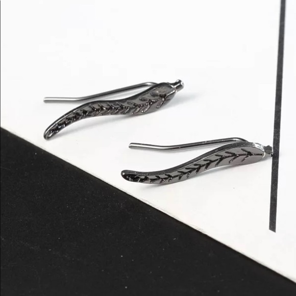 Leaf Clip Earrings - Picture 3 of 3